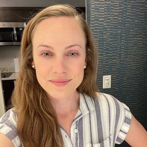 Meet your Posher, Olivia